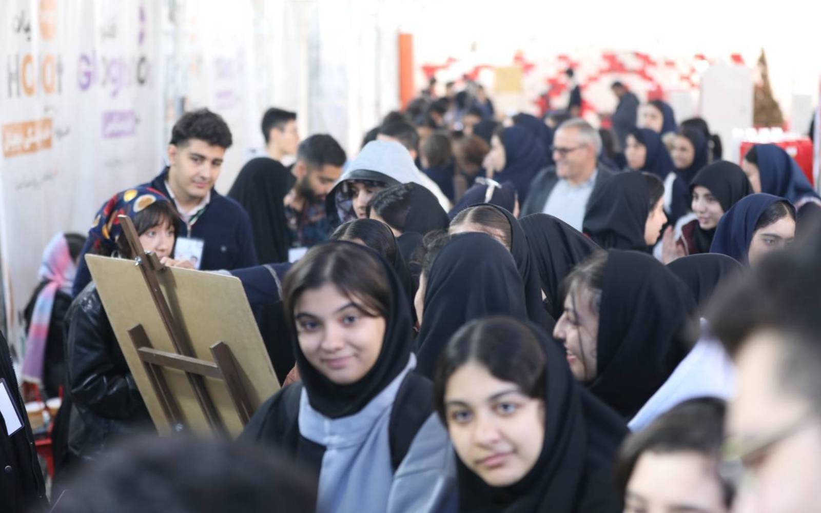 دانوا تین‌اکسپو: فرصتی برای شکوفایی ایده‌های نوآورانه نسل Z